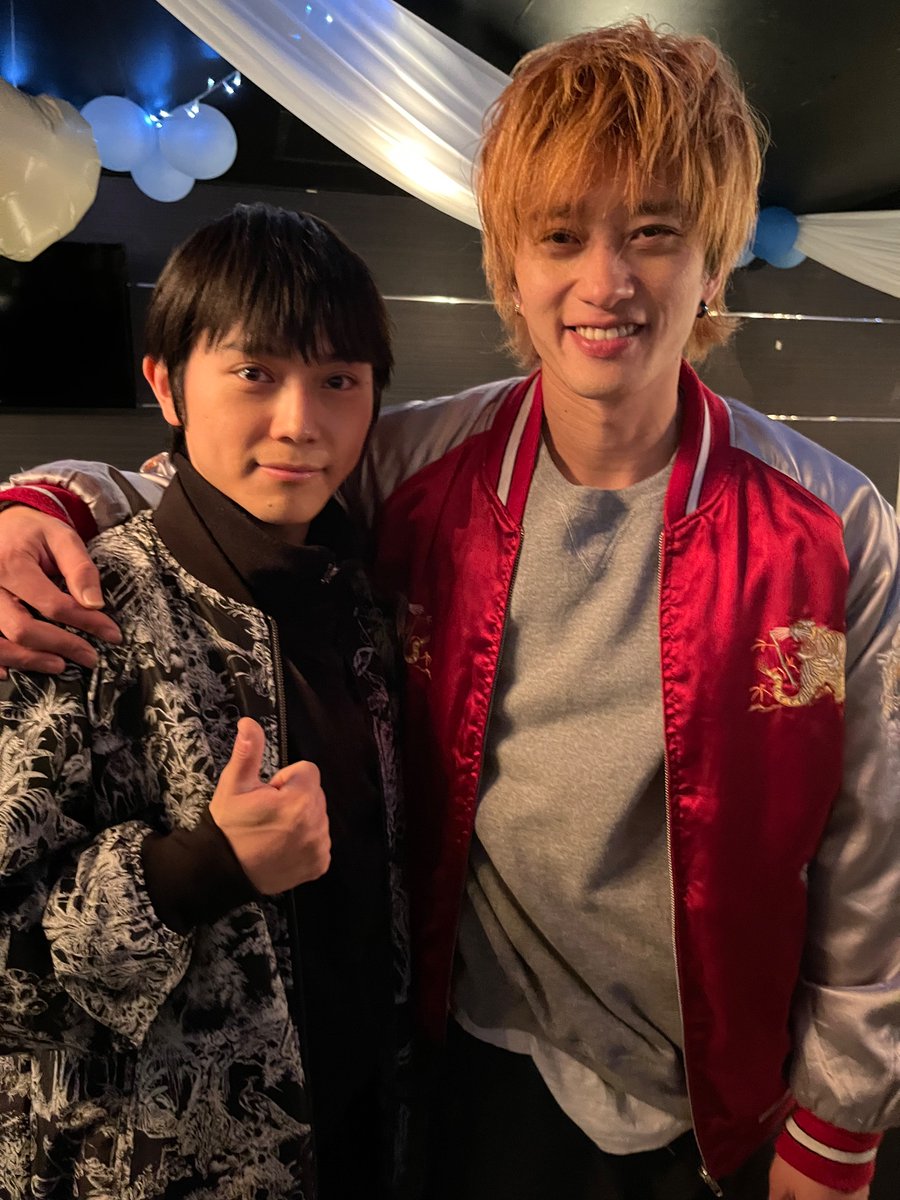 tx_nihontouitsu's tweet photo. /／
『#日本統一 東京編』オフショット📸ˊ˗
\＼

松田(#深澤大河)＆河原崎(#田島亮)✨
田村本部長にお世話になったコンビ🕶️

⬛︎ TVer 最終話見逃し配信終了間近⚠️
▹https://t.co/JMCee9lHiL
⬛︎ U-NEXTにてノーカット完全版を全話独占レンタル配信中！
▹https://t.co/3RVA3xfCZn https://t.co/daRmtuagNf