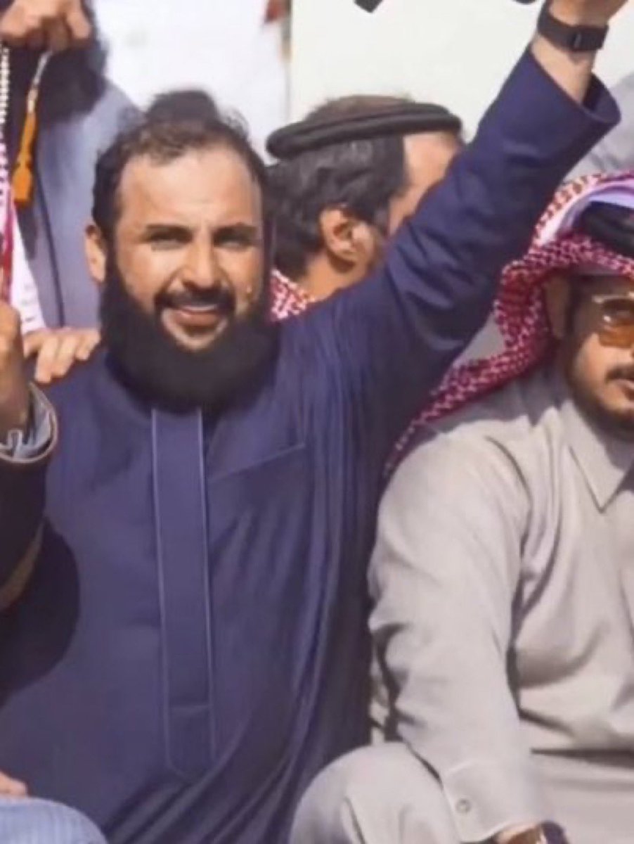 يقول الله تعالى: "وعزتي وجلالي لأنصرنك ولو بعد حين " 

تحمل الكثير وحارب العبث بشكل واضح وترفع عن اسائتهم وكان يعلم عن شيء اغلب الناس لاتعلم عنه .. ترفع لك البيضاء يبو جدعان
<a href="/KAllagisem/">خالد جدعان اللغيصم</a>