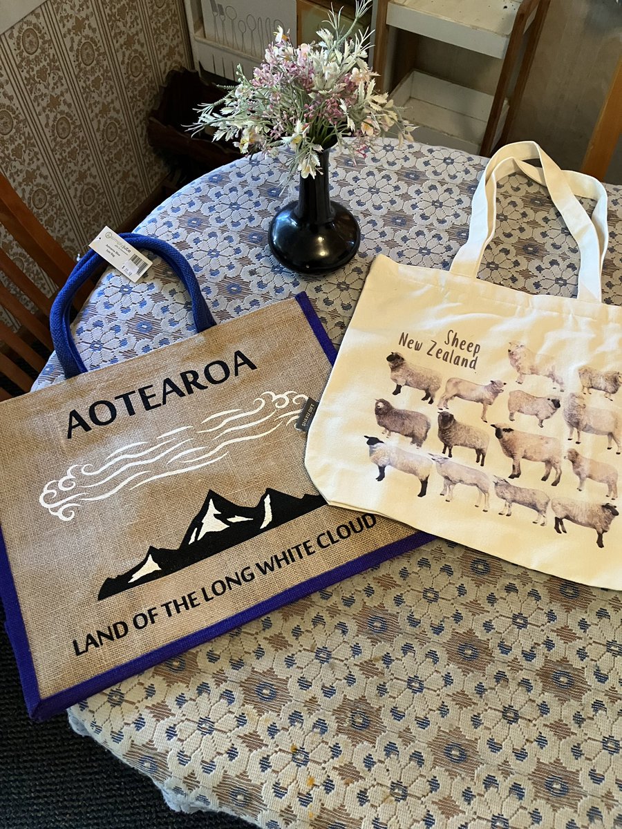 JosephAFarrell's tweet image. I drove to #Devonport yesterday to buy myself a new shopping bag as my current one was starting to look like @NewZealandMFA - threadbare and tired. I found two and couldn’t decide…so bought both!