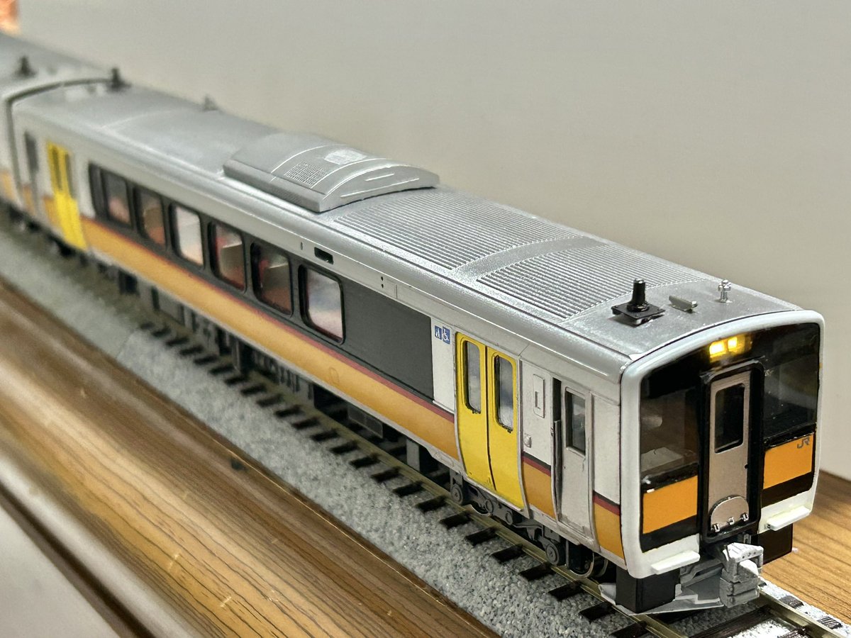よんだんごです。 KOITO 白熱バルブ クリアランスランプ 1-13 T10 24V5W P1683