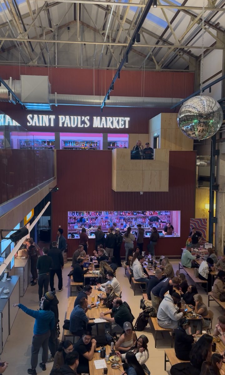 shuranjeetsingh's tweet image. so proud of @IndependentBham, of the JQ, of Brum ❤️

a fantastic venue and a smashing mung bean and rice dish from Soi amongst a host of other dishes 😋
