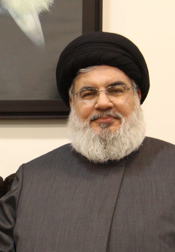 عام مضى لم تغب فيه يوماً كيف لكلمات أن تصف رجل بحجم العالم ستبقى الكلمات والأحرف تعجز عن الوصف ولو كتبنا معلقات
#سيد_شهداء_الأمة 
#إنّا_على_العهد_يا_نصرالله 
#ليلة_العروج