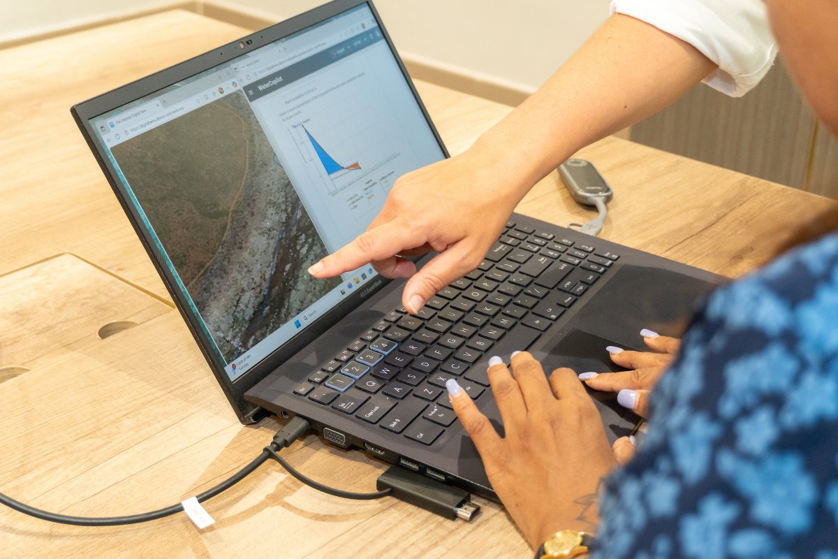 CGIAR's tweet image. We’re hiring! 🌱 Join CGIAR and help transform food, land &amp;amp; water systems for a sustainable future.

Explore current vacancies at @icarda, @IWMI_, @Cipotato, @IITA_CGIAR and more
👉 on.cgiar.org/2RUHriX
#CGIAR #Careers #ScienceForImpact