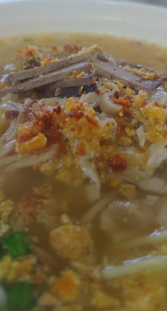bienbwryan's tweet image. Breakfast tayo! 
#LaPazBatchoy to start the weekend 😆