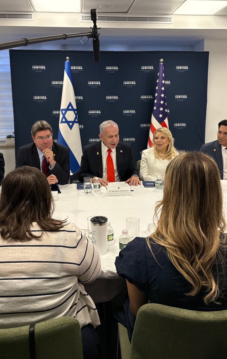 Debra Lea (@thedebralea) on Twitter photo Bibi Netanyahu is a HERO! One of the greatest politicians of all time, and certainly within my lifetime. It was the honor of my life to meet with him. 
BZH this new year will bring the return of our hostages and the end of the war. 🇮🇱
AM YISRAEL CHAI! 🤍 Bibi Netanyahu is a HERO! One of the greatest politicians of all time, and certainly within my lifetime. It was the honor of my life to meet with him. 
BZH this new year will bring the return of our hostages and the end of the war. 🇮🇱
AM YISRAEL CHAI! 🤍