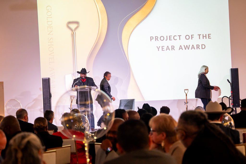 Chris Howell tweet media