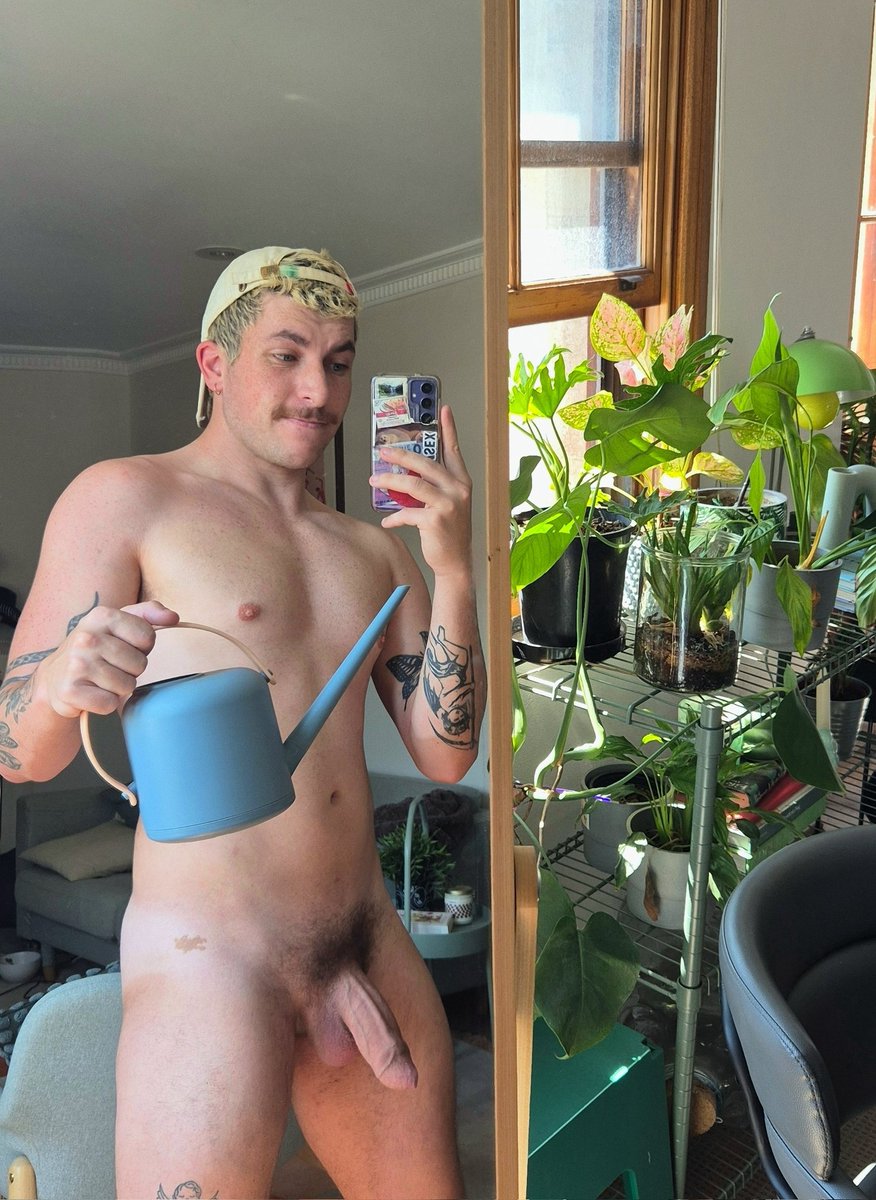 Plant daddy duties 🫡💦🌿