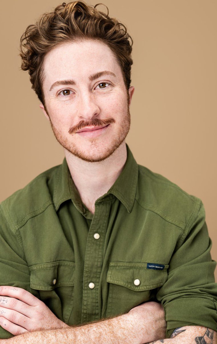 malecowgirl's tweet image. Charlie James, 5’8, willing to shave