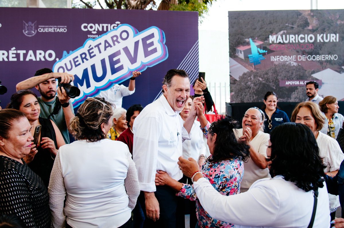 ¡Celebramos la igualdad de oportunidades con la gente de #Querétaro!

Gracias a la Familia SEDESOQ por invitarme a su Fiesta Queretana y darme la oportunidad de festejar, con buena parte de los beneficiarios de nuestros programas sociales, que estamos logrando emparejar el piso
