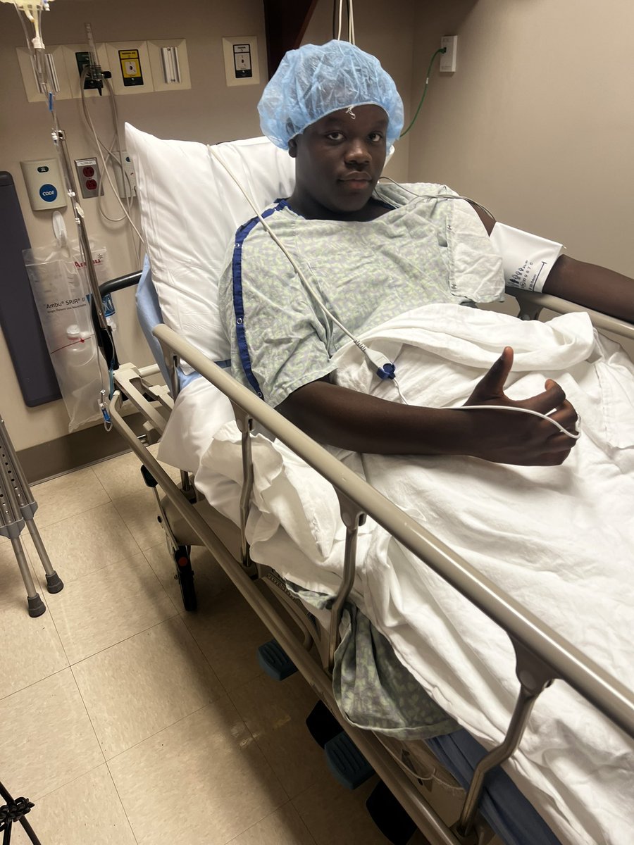 Ashton “JUICE” Thompson (@ash_thompson77) on Twitter photo Surgery went well thank you for everyone’s thoughts and prayers. Next season I will be back and better than ever.🙏🏾🙏🏾
<a href="/ACFloraFootball/">AC Flora Football</a>
<a href="/Recruit_Flora/">AC Flora FB Recruiting</a>
<a href="/LouatTheState/">Lou Bezjak</a>
<a href="/PrepRedzoneSC/">Prep Redzone South Carolina</a> Surgery went well thank you for everyone’s thoughts and prayers. Next season I will be back and better than ever.🙏🏾🙏🏾
<a href="/ACFloraFootball/">AC Flora Football</a>
<a href="/Recruit_Flora/">AC Flora FB Recruiting</a>
<a href="/LouatTheState/">Lou Bezjak</a>
<a href="/PrepRedzoneSC/">Prep Redzone South Carolina</a>