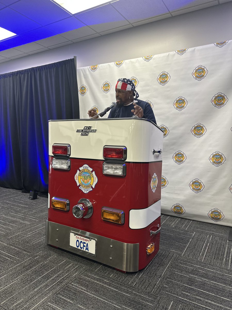 MrT's tweet image. Wow.. What a day; in Orange County, California. I was Honored to speak at @OCFADivision6 (Orange County Fire Authority). Also; I had lunch with some Santa Ana Firefighters. #FirstResponders #Firefighters #Honored