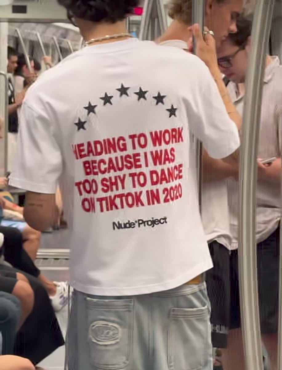 codedbypri's tweet image. 