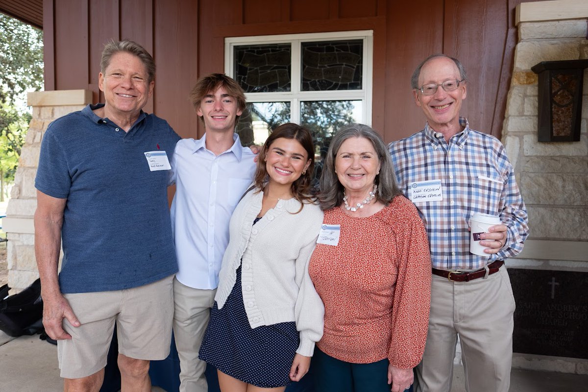 💙 This week we celebrate the legacy and love of SAS grandparents. T

Did you know that last year, SAS Grandparents gave nearly $150,000 &amp; participated at more than 2x the rate of grandparents at other independent schools? Let’s keep this trend going at sasaustin.org/SAF.