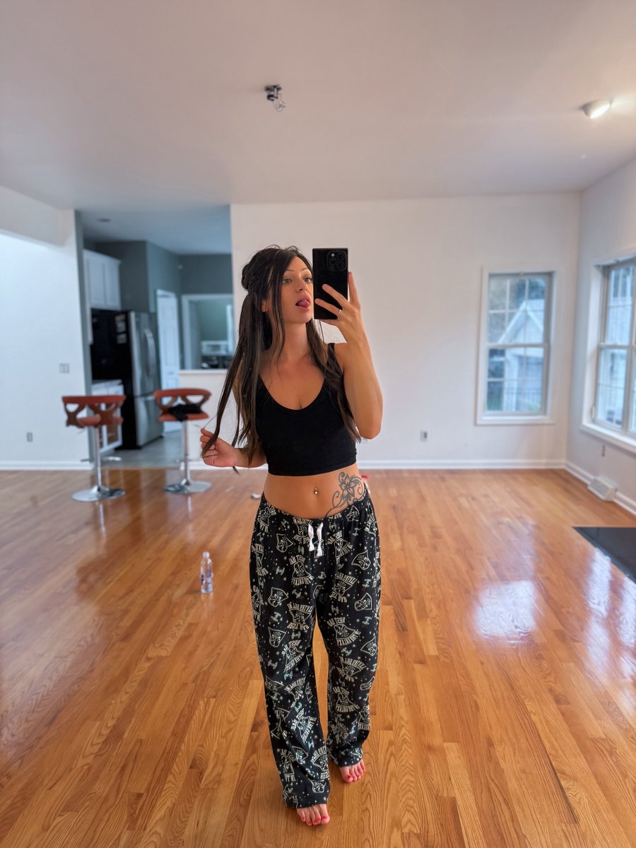 Casey Mae tweet media