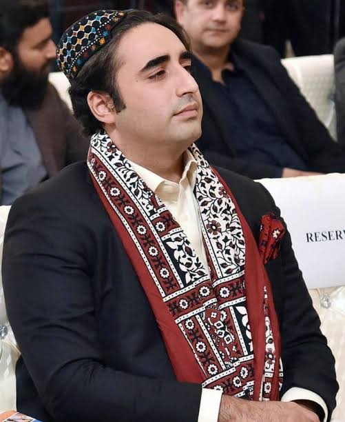syedammad_07's tweet photo. سندي ٽوپي وارا سردار سندي تنھنجو خير ھجي ❤️

@BBhuttoZardari @BakhtawarBZ @AseefaBZ https://t.co/YeUHykdPmj