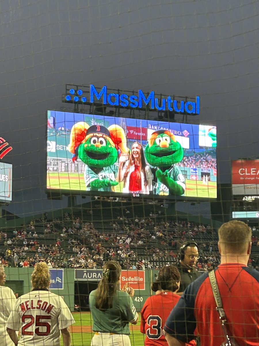 #Pathologist assistant from <a href="/BIDMCpath/">BIDMC Pathology</a> honored at tonight’s <a href="/RedSox/">Red Sox</a> game at <a href="/fenwaypark/">Fenway Park</a> Way to go!