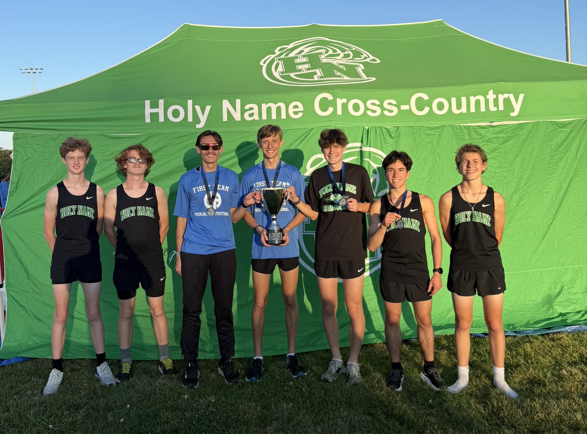 Congratulations to boys cross country tonight. They are champions of tonight’s meet with all five runners placing in the top 10. Congrats to Grant Tomecko on his 1st place finish! #NamerPride #AllHail <a href="/HNGreenwave/">Holy Name High School</a> <a href="/HNTrack2017/">HN XC and Track</a>