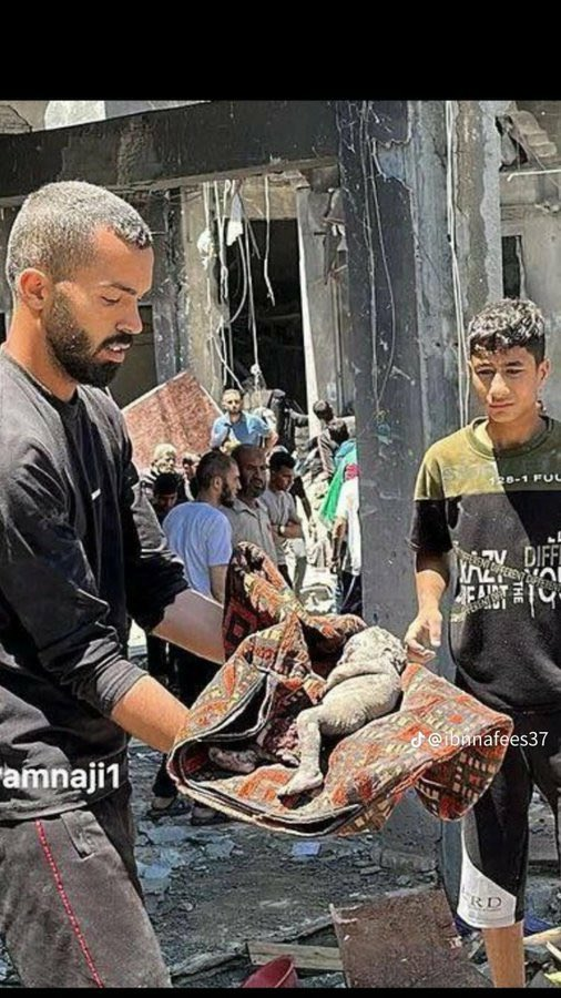 اللهمَّ اقتل من قتلهم
#GazaStarvingToDeath 
#غزه_تباد_وتحرق