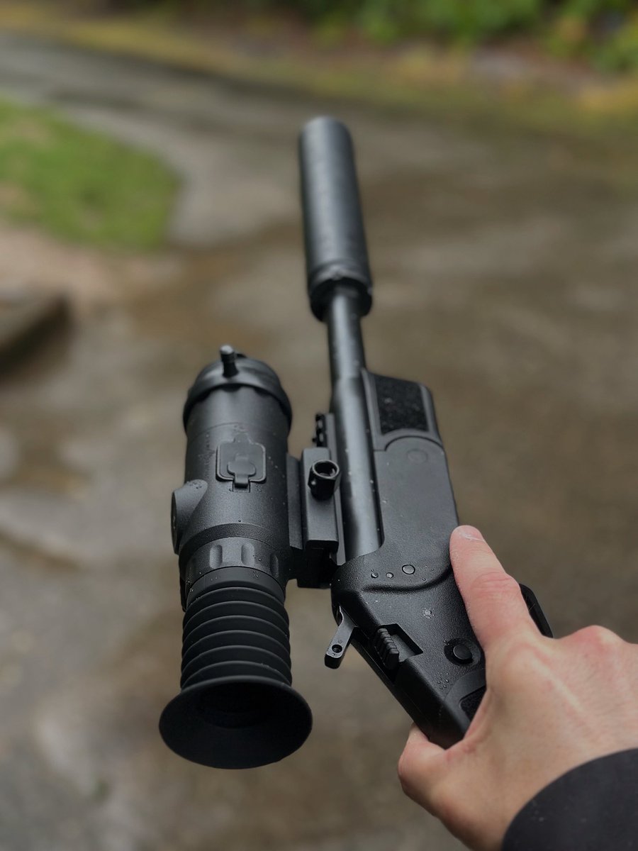 DRFTraining's tweet image. If its fun…it can be dumb! @rossiusa Brawler paired with the Sightmark Wraith Mini #300blk #rossi #sightmark