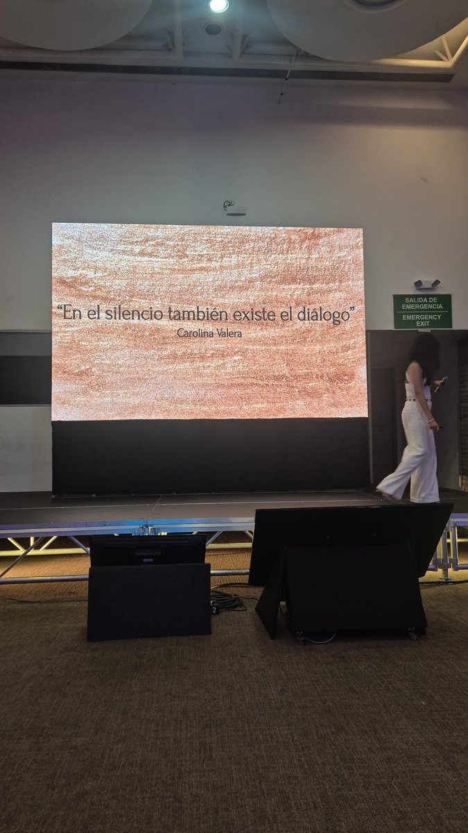 MalloCamil90036's tweet photo. Breve reflexión final de la ponencia Carolina Valera en la #CumbreCartagena 🇨🇴 Recuerden que TODO COMUNICA 👀

@CumbreCP @CumbreOnline @PolitologosD https://t.co/OlW6HMsfxb