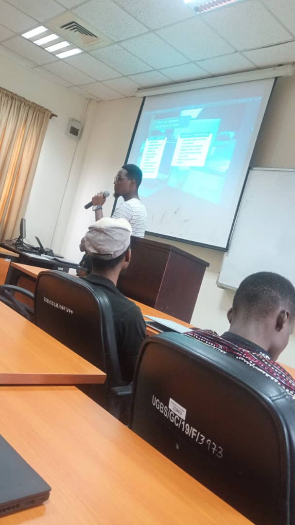 FredKankam360's tweet image. Day 1 of #PyConGhana2025 ✅
🔧 Learned how MicroPython powers robotics
🗣️ Panel reminded me: don’t rush, build solid fundamentals
⚡ Wrapped up with FastAPI architecture
🍽️ Plus, great food & networking with amazing Python folks!
Can’t wait for Day 2 🚀
#PythonGhana