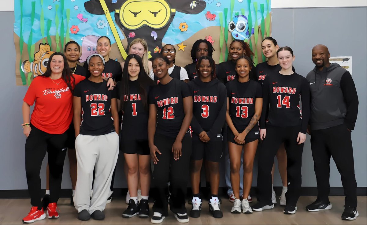 A special morning at Marcy Elementary! Our team enjoyed reading to students in several classrooms and connecting with the kids. Moments like these mean so much 🌟 

#BeGreat | #CommunityServiceFridays