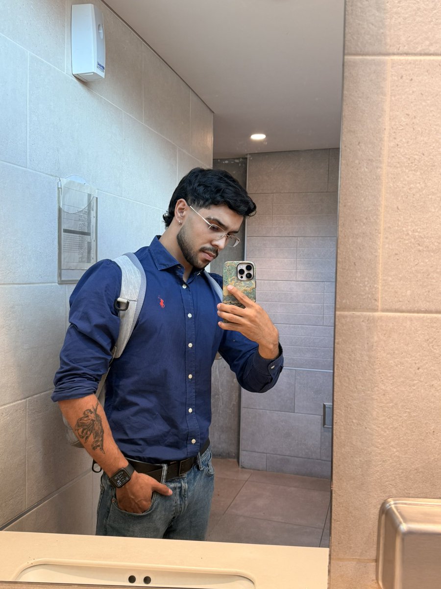 🦈 tweet media