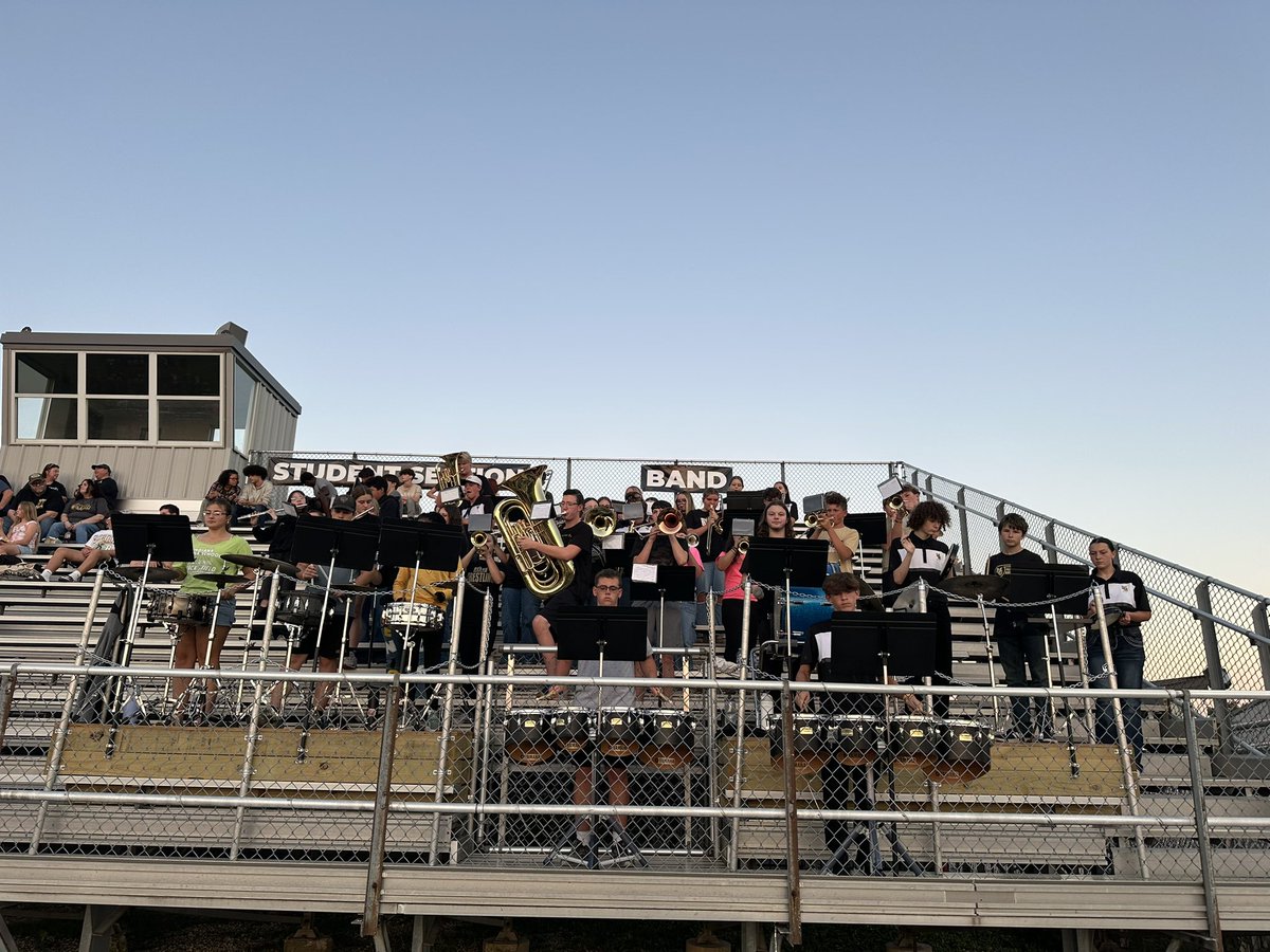 Senior Night football game!

First of 3 performances this weekend for the Madison-Grant bands!