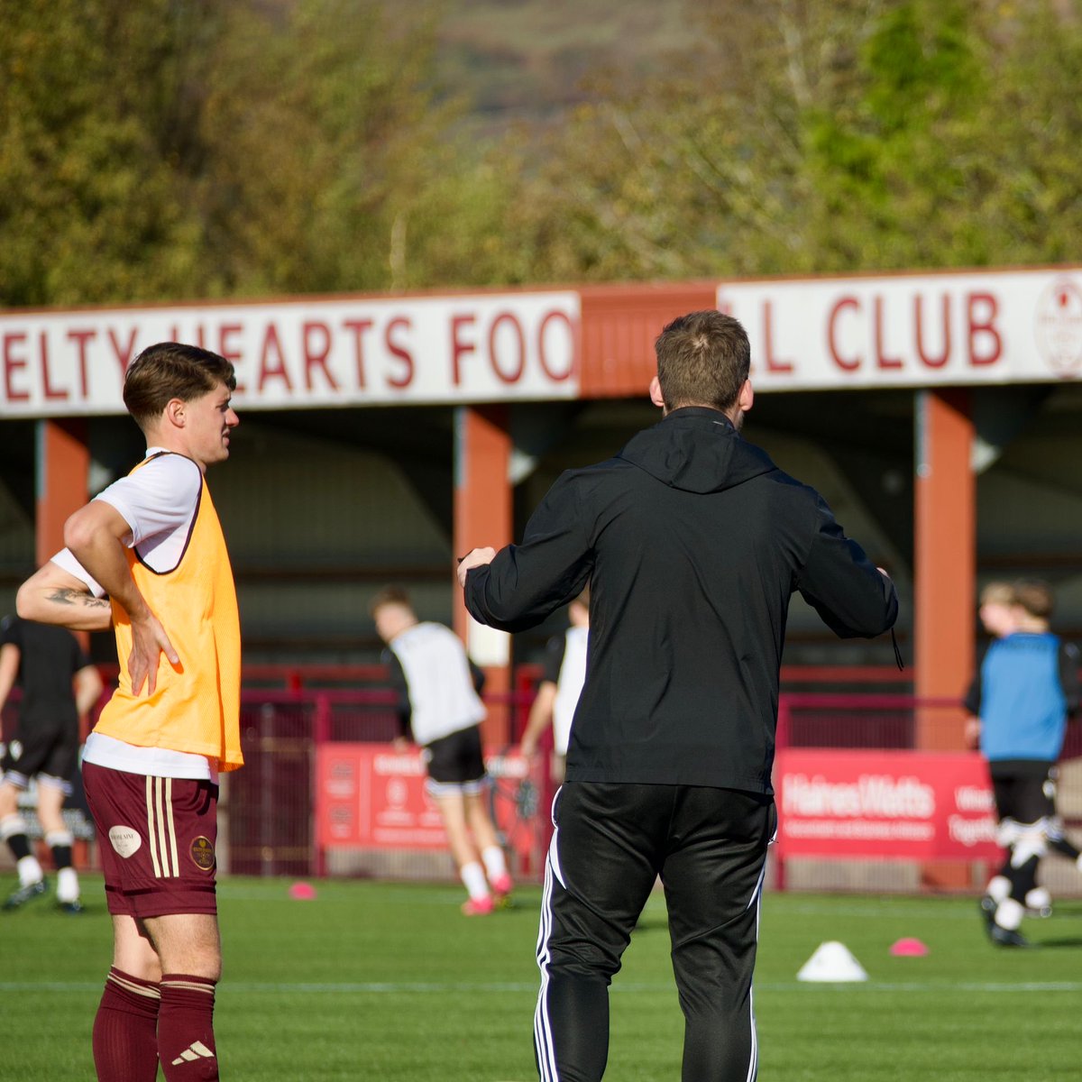 KeltyHeartsFC's tweet photo. 🔜 Kelty Hearts v St. Mirren B

#KELSTM | #KeltyHearts https://t.co/osC7Mnkz3J
