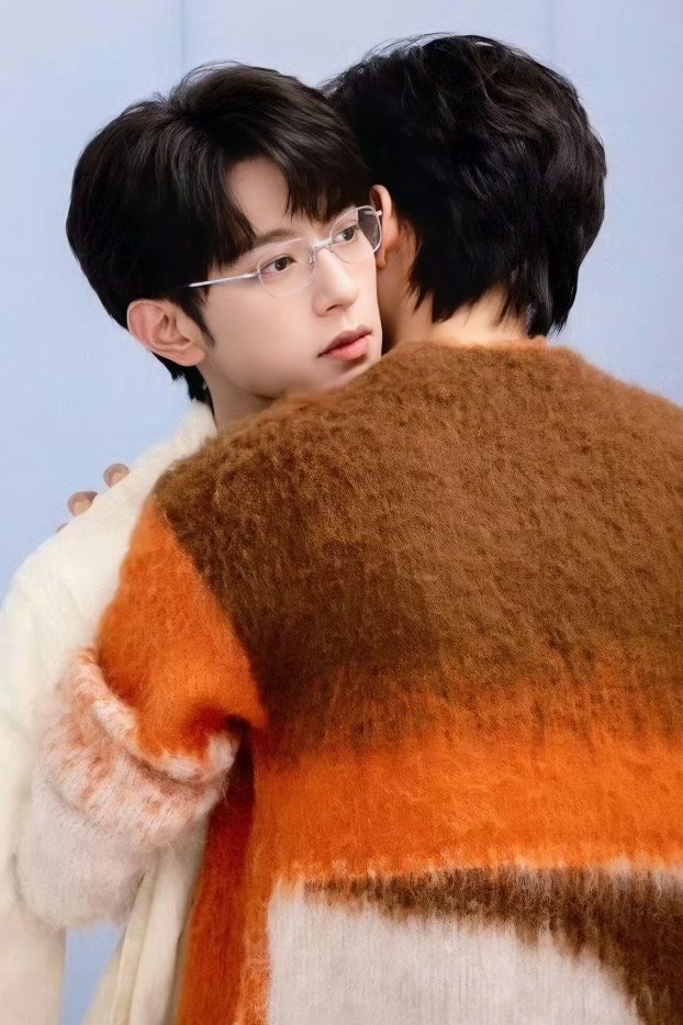 จบแบบนี้จริงดิ่ 555555
เอา 🔪 มาแทงกรูเถอะ
แกก็ให้ซีนเค้า 3 คนพ่อแม่ลูกคุยกัน บอกรัก บอกคิดถึงกันซัก 3 นาทีก็ได้
(หรือว่าจะไปขยายในตอนพิเศษ???)
ไม่ได้คาดหวังแต่ตั้งตารอ
#DesireTheSeriesEP16 #Seekyli #OceanJiang