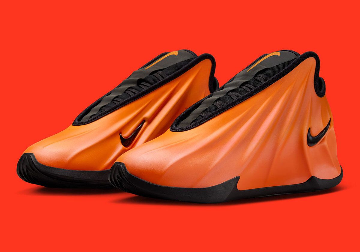 SneakerNews's tweet photo. Nike GT Future "Fire" 🔥 
🚨 OFFICIAL IMAGES 🚨   
Release Date: October 25th, 2025

Full details >> https://t.co/lAksQo548v https://t.co/FPnrjd8eja
