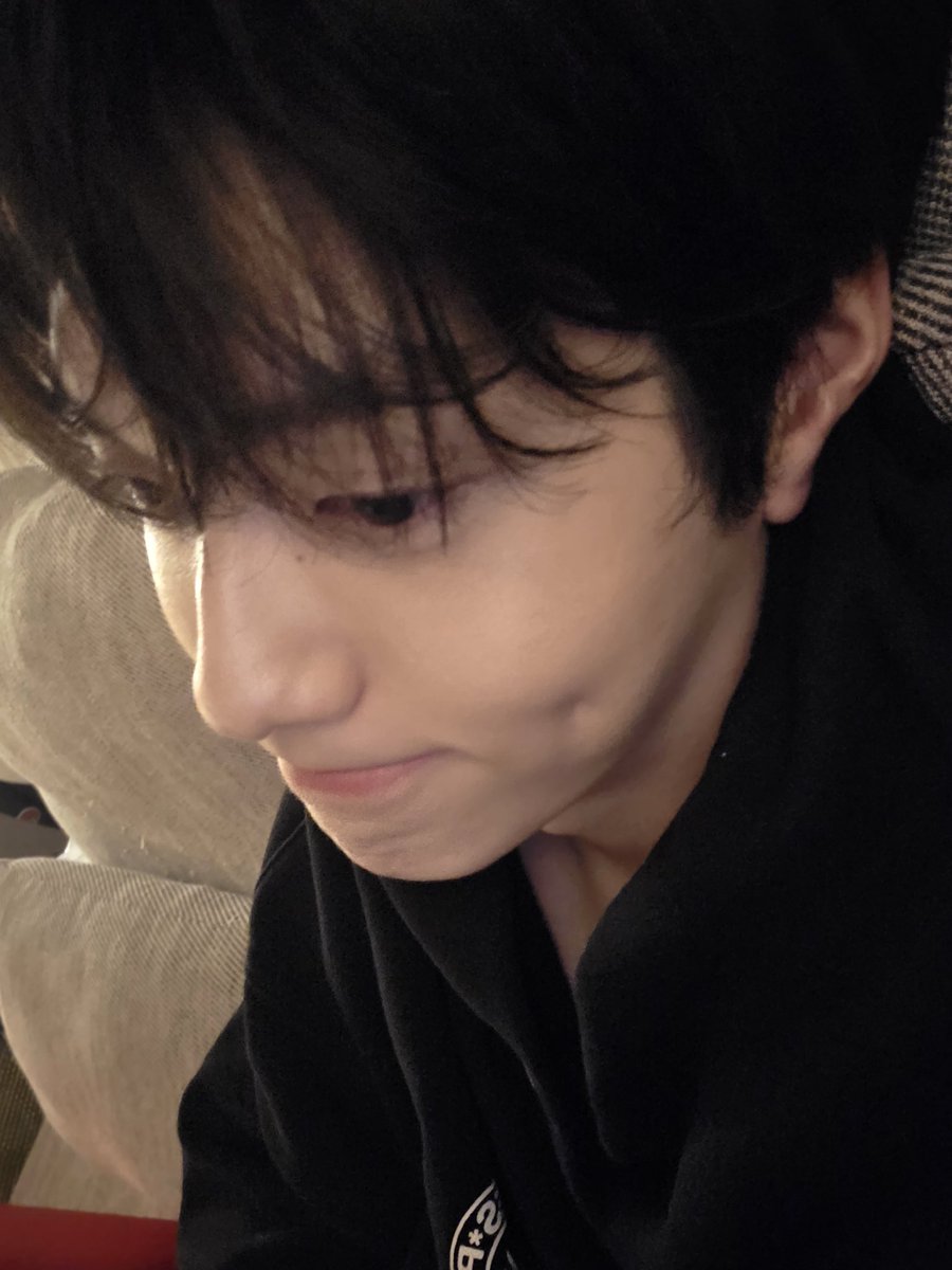 내토끼 넘 예뿌다♡
이거 혼자 이렇게 찍렀을 생각하니까
ㅈㄴ귀여움ㅋㅋㅋㅋㅋㅋ