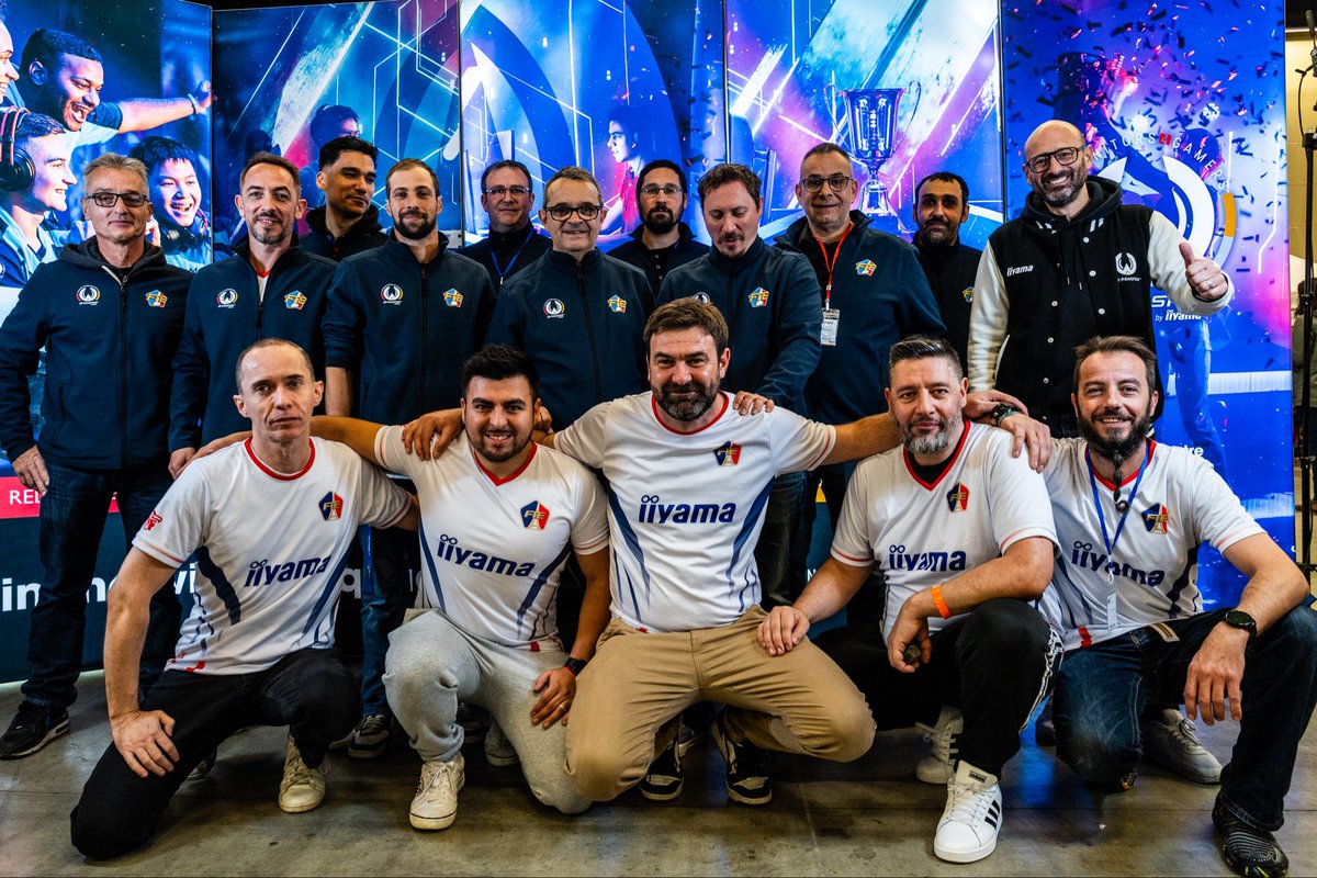 iiyamagmaster's tweet image. En direct du @frenchtourcompetition , le week-end sera très très chaud avec de grosses équipes GT7 venue de toute l’Europe bravo 🤘 et que le meilleur gagne 🔥🔥🔥
#monitors4gamers #simracing #driver #ecrangamer