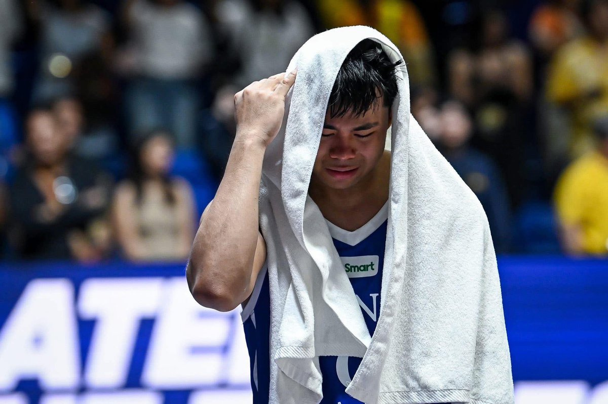 4BEB0B's tweet photo. Thank you for that ONE BIG FIGHT, Jared Bahay! We will pray for your shoulders 🙏🏻 

Take a rest for now, the whole community is proud of you. 🦅💙 #UAAPSeason88 https://t.co/GwfZ997lP2