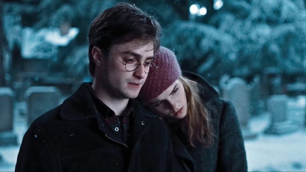 ced_jayy's tweet image. J.K. Rowling says that Hermione should have ended up with Harry instead of Ron