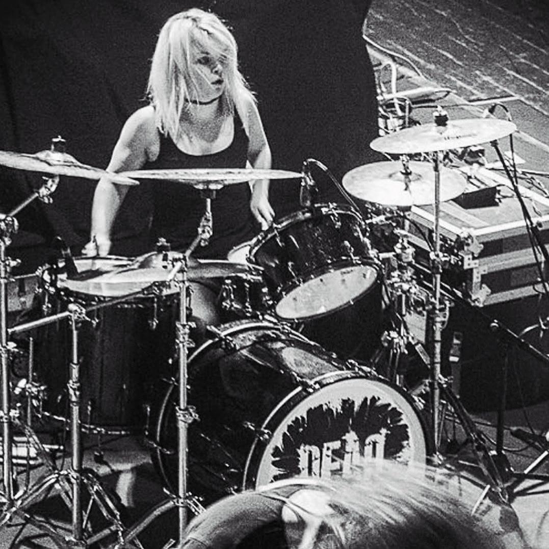 Dead Label tweet media