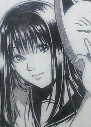 #作家になった流れ
小1の時に「あさりちゃん」50巻に収録された室山先生が漫画家になるまでのエッセイ漫画を読んで「私も漫画家になりた〜い」と思う
↓
大学生の時に花とゆめへ持ち込む×3回
(画像1枚目)
↓
運良く拾ってもらい、ホラー漫画やシリアスな漫画を描く(2枚目)
↓ 