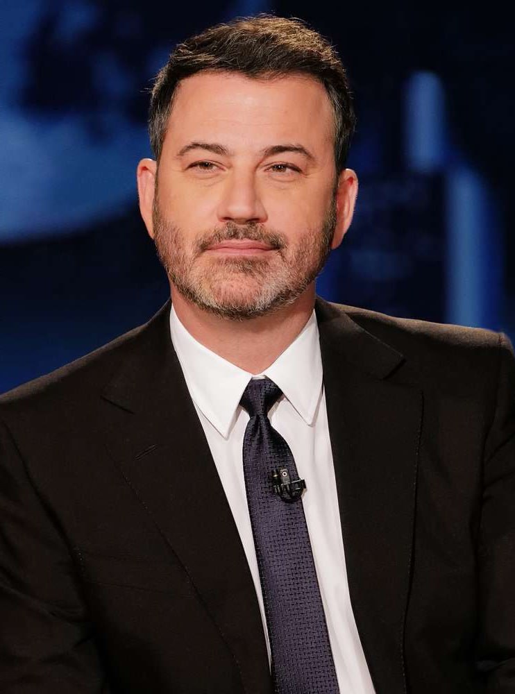 StandUpForFact's tweet image. 🚨BREAKING: Sinclair, owner of ABC affiliates, DEFIES Disney! They’re PULLING Jimmy Kimmel’s show TONIGHT!

“Starting Tuesday, Sinclair will replace ‘Jimmy Kimmel Live!’ with news programming across our ABC stations. Talks with ABC continue as we assess the show’s future.”

Do…