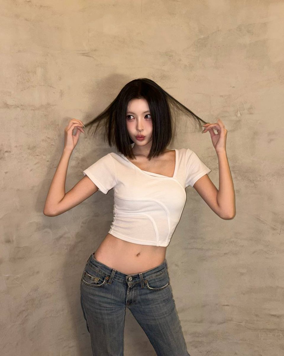 xingermany's tweet image. [📸] X:IN Instagram Update mit NIZZ

- Liebe mich . . 💋

#XIN #엑신
#NIZZ #니즈