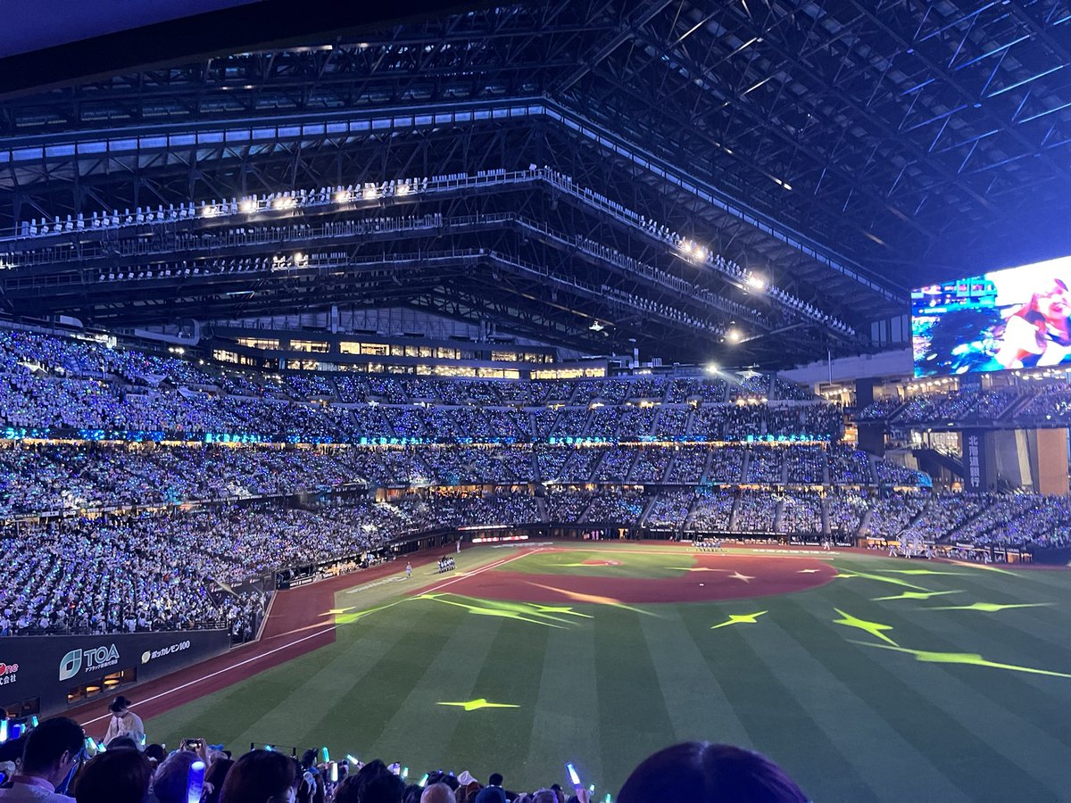 y_u_u_k_a_n's tweet image. #lovefighters 
 #まだ見ぬ景色をエスコンで