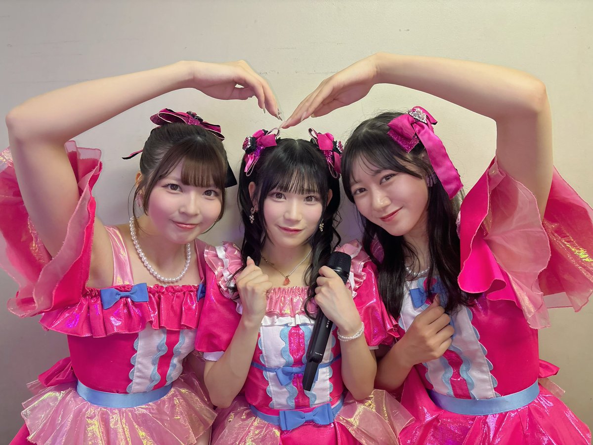 reona_ske48's tweet image. #SKE48_17thAnniversaryFestival2025
1日目ありがとうございました✨

チーム対抗歌合戦も楽しかった！
みなさんご協力ありがとうございました🎶

「キラスキ」かわいかったですよね💖？！？！

明日も楽しみ！！！

#SKE48は17周年