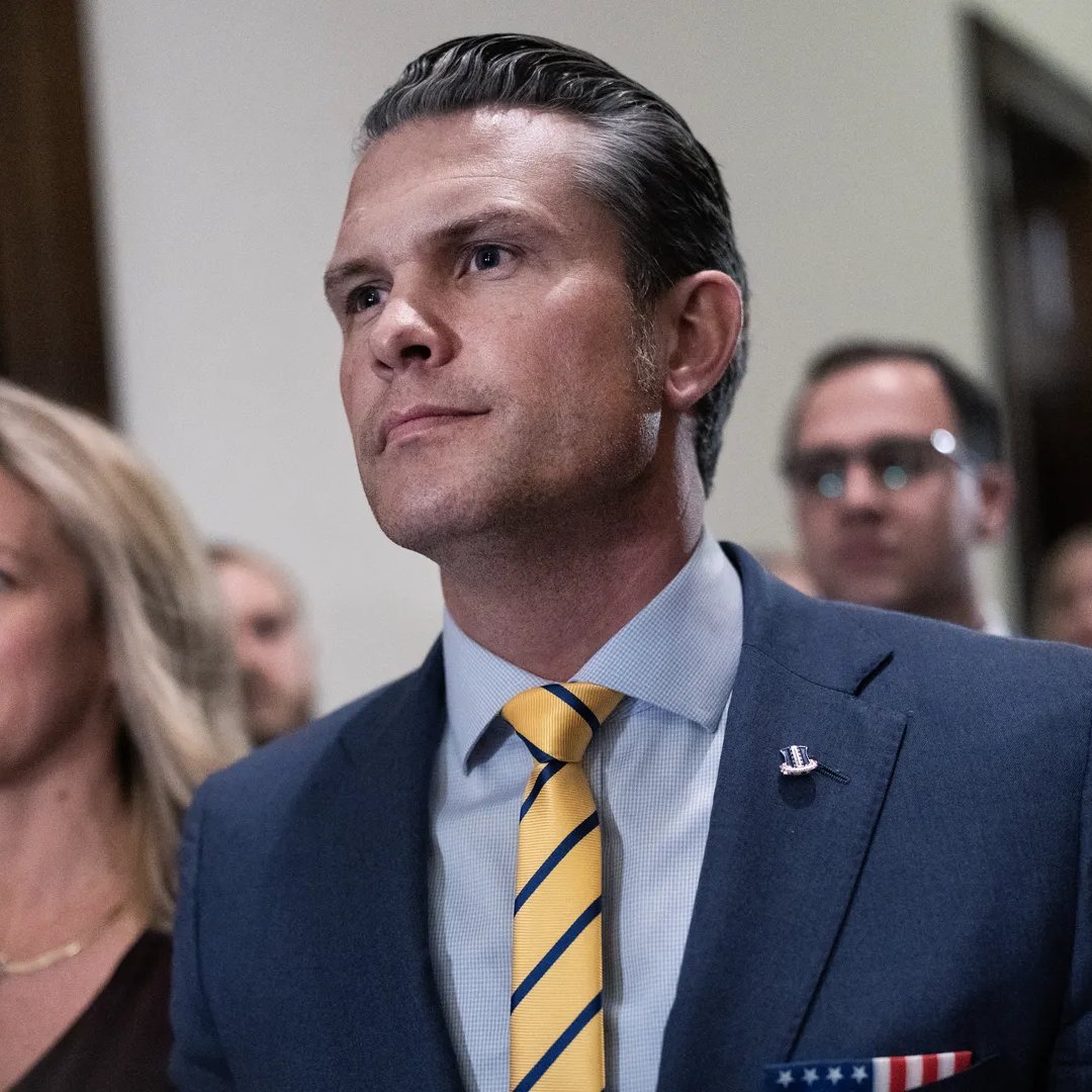 EricLDaugh's tweet image. 🚨 BREAKING: SecWar Pete Hegseth announces that despite the Democrats&apos; government shutdown, the Trump administration will ensure that EVERY military-dependent child gets the health care and medicine they need as the troops are set to go unpaid.

That&apos;s a Secretary who cares.