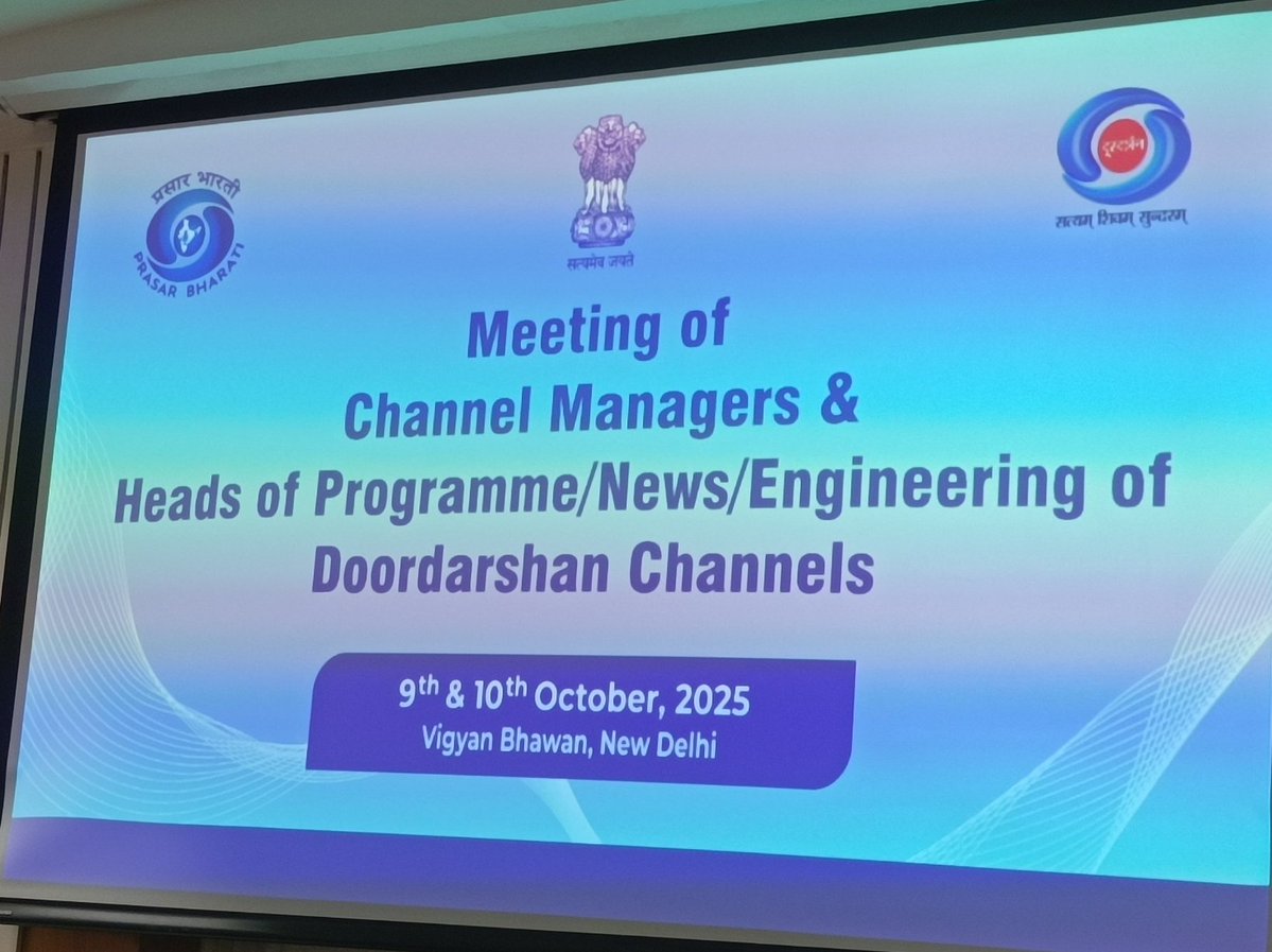 PoojaPVardhan's tweet image. Privileged to be part of the two-day strategic session addressed by Union Minister Shri Ashwini Vaishnaw Sir. Insightful discussions on making Doordarshan future-ready through modernization, AI, and storytelling with local relevance.
#Doordarshan #FutureReady #AI