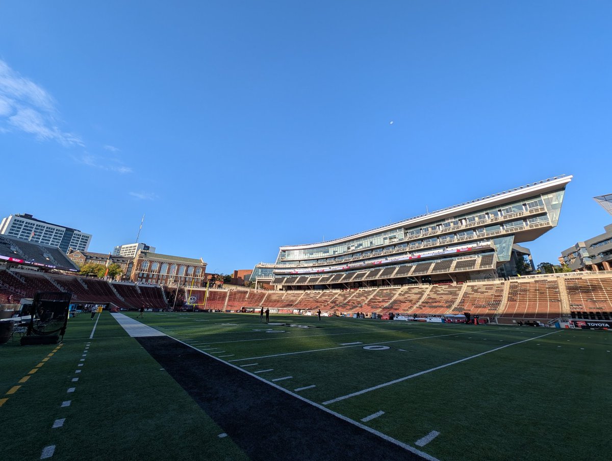 UCFSports's tweet image. It&apos;s a nippy morning at Nippert Stadium, which has followed UCF&apos;s trend of field cabanas.