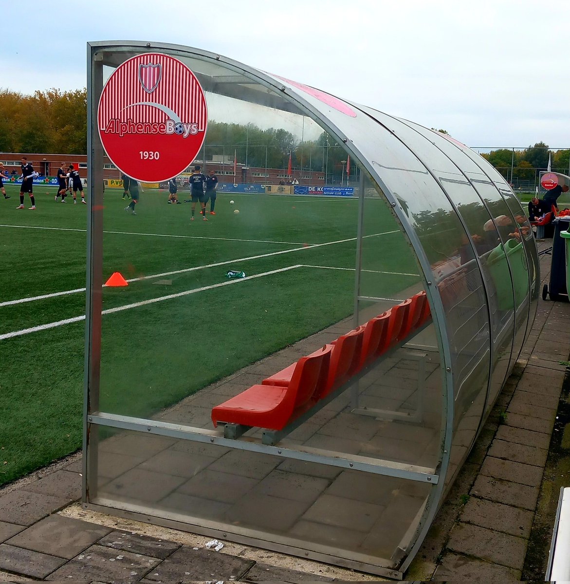 RUST ⚽️
🔴⚪️ Alphense Boys - 🔴⚪ RCL
<a href="/AlphBoys/">Alphense Boys</a>
⚽️ Stand: 2-1