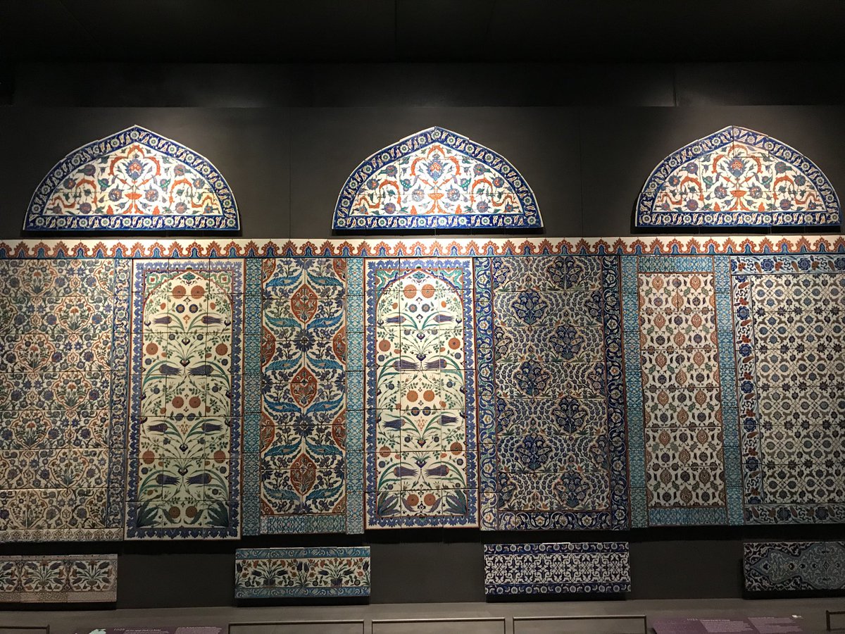 Our stolen tiles displayed at the Paris Louvre Museum: artifacts from the Kasımpaşa Piyale Paşa Mosque, the Eyüp Sultan Mosque, and the Tophane Kılıç Ali Paşa Mosque — all originally from Istanbul, Türkiye • via <a href="/kayamerthasan_/">Hasan Mert Kaya</a>