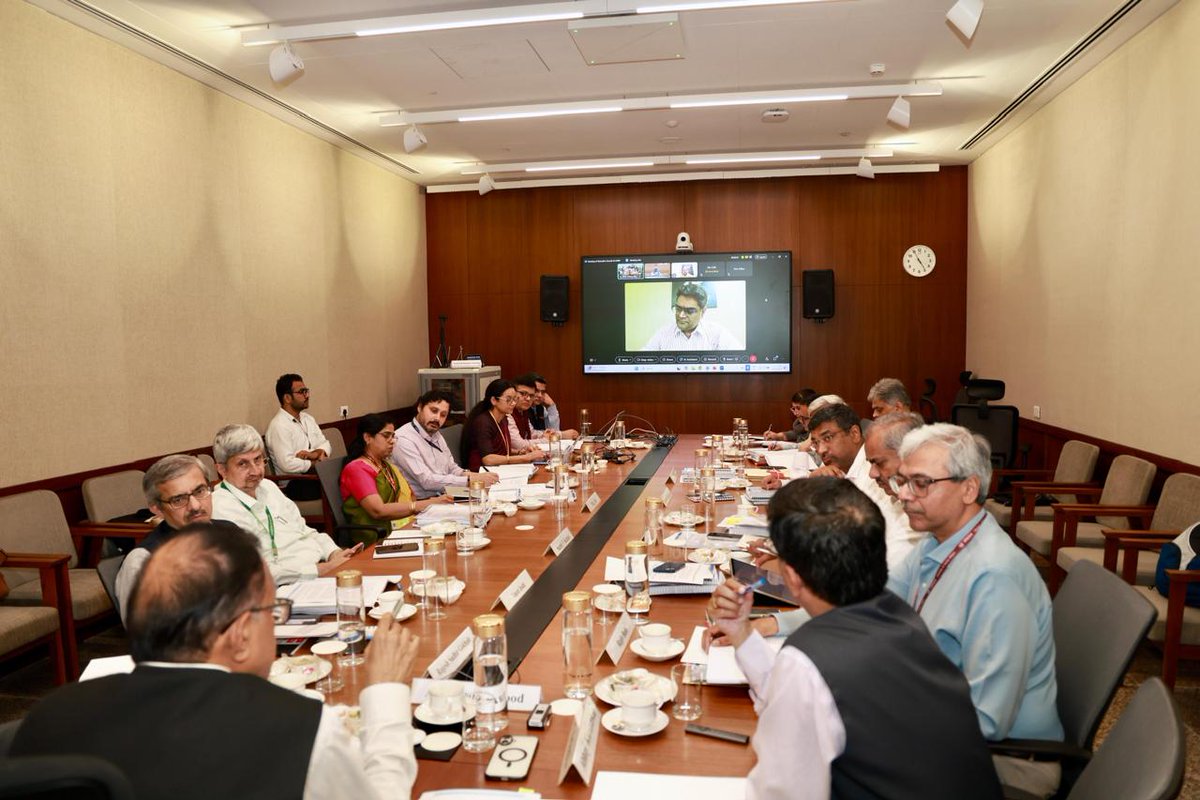 karandi65's tweet image. Today, we achieved a significant milestone towards operationalizing the Research, Development and Innovation #RDI scheme. On July 1, the Union Cabinet under the leadership of Hon’ble Prime Minister Shri Narendra Modi ji had approved a historic initiative to set up a ₹1 Lakh…