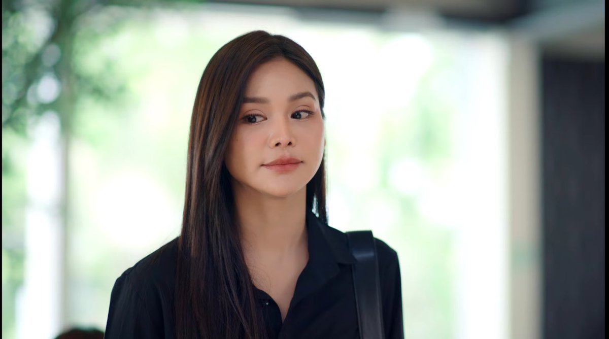 EngfaLovers's tweet image. โอ้โหมันจะหล่ออะไรขนาดนั้นหรอ🤏

ENGLOT UNLIMITED SERIES EP1
#UnlimitedLoveEP1

#อิงฟ้ามหาชน #EngfaWaraha 
@EWaraha