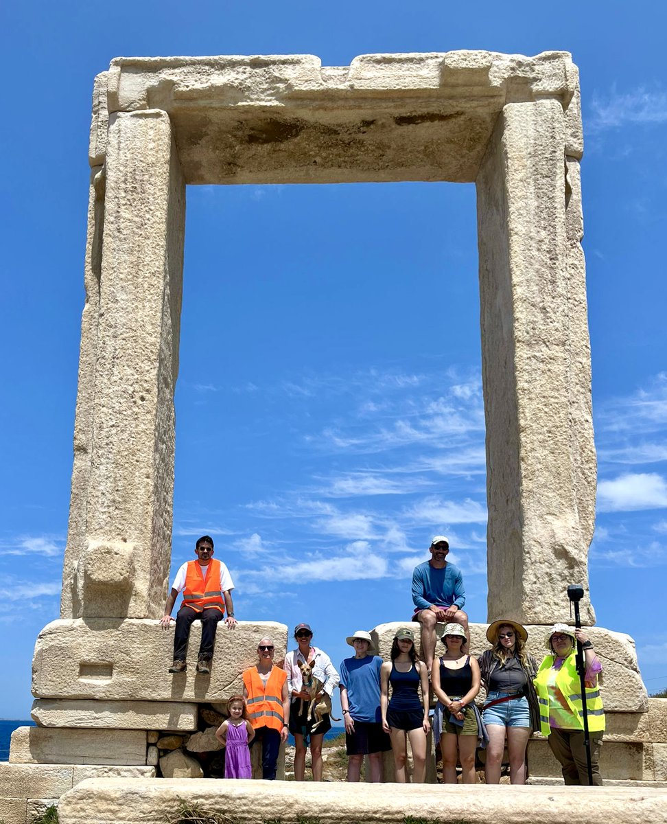 LevineRx's tweet photo. Marble from the island of Naxos was used for some of the most beautiful monuments from the ancient Greek world – but how were huge blocks like these quarried 2,500 years ago?

Visit https://t.co/UW1KhyhPYY to read how the Naxos Quarry Project is answering these questions &amp; more🏺 https://t.co/WXRAVEIFKE