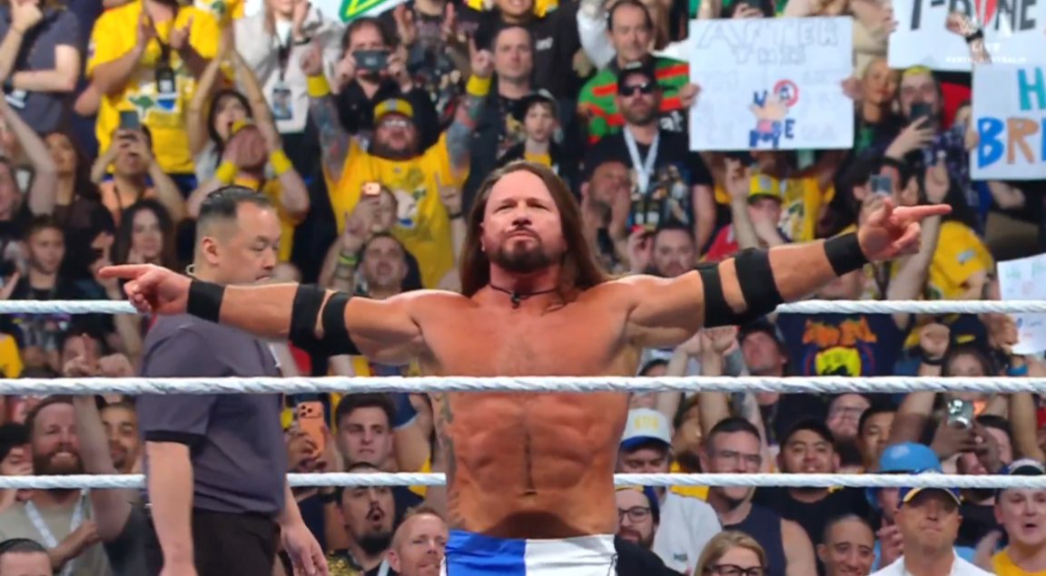 Slappa_WWE's tweet image. Simply put the greatest to EVER do this

#WWECrownJewel
